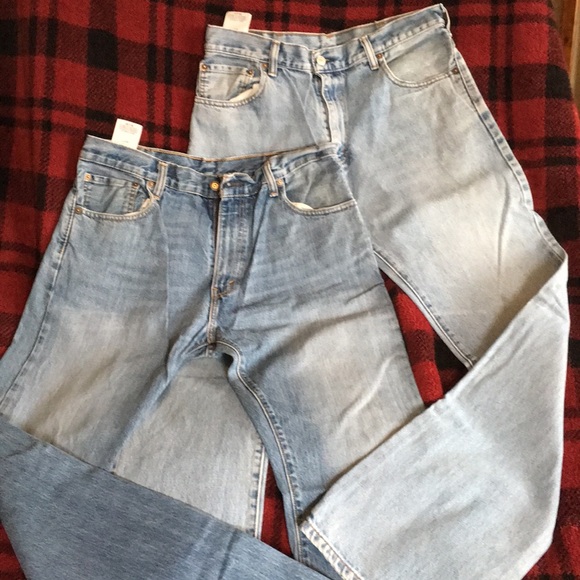 Levi's Other - LEVIS JEANS 34/34 MENS